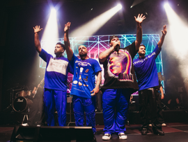 Com todos os shows esgotados Menos é Mais encerra turnê na Europa