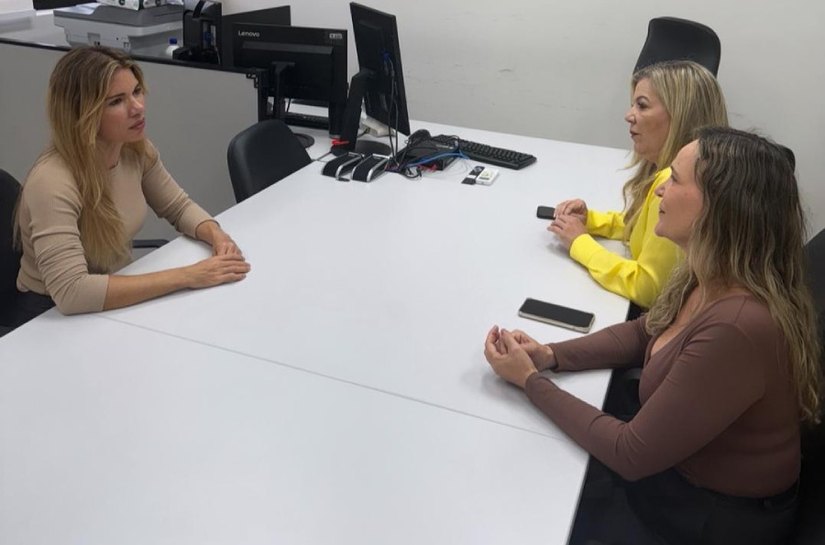 Juíza Soraya Maranhão discute com delegadas da Mulher combate à violência doméstica