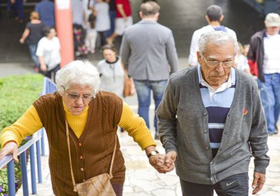 Trabalhador terá de contribuir por 49 anos para receber aposentadoria integral