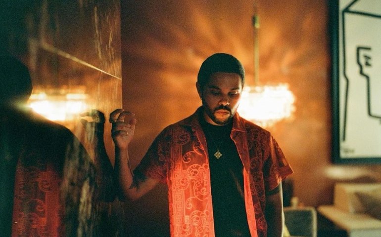 The Weeknd revela que está pronto para aposentar o nome artístico: 'Tentando renascer'