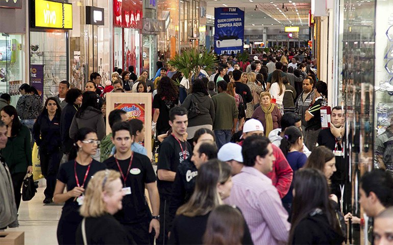 Confiança do empresário do comércio é a mais baixa desde março de 2011