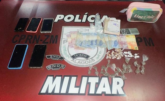 Material apreendido pelos policiais militares do 14º Batalhão em Joaquim Gomes