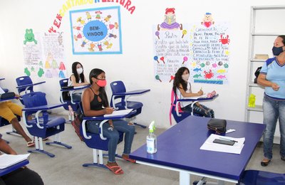 Estudantes do 5º e 9º ano terão aulões de preparação para Prova Saeb 2021