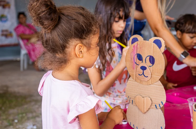 Brota na Grota leva recreação infantil e serviços para a Chã de Bebedouro