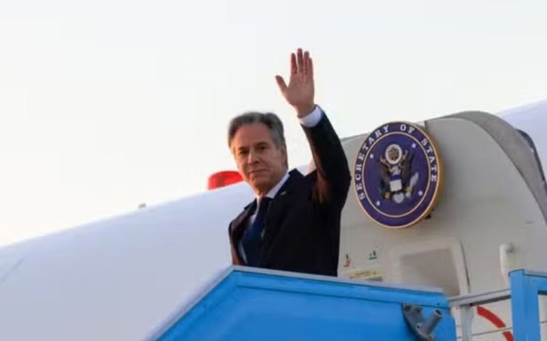 Secretário de Estado dos EUA deixa Oriente Médio sem avanços para trégua em Gaza e em meio a ataque de Israel no Líbano