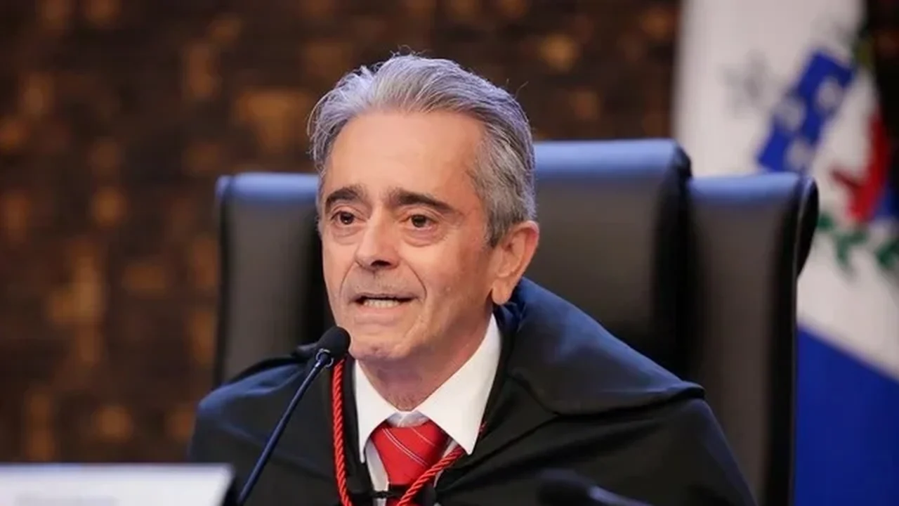Desembargador Fábio Bittencourt pode assumir o Governo de Alagoas por tempo indeterminado