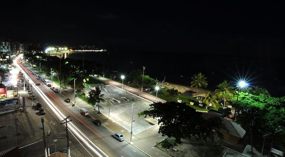 Ataque ocorreu próximo à roda-gigante na noite de domingo