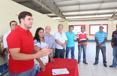 Pela primeira vez, Prefeitura realiza compra de agricultores deodorenses para merenda escolar 