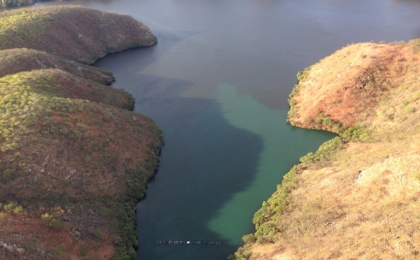 Equipe de fiscalização monitora contaminação no rio São Francisco