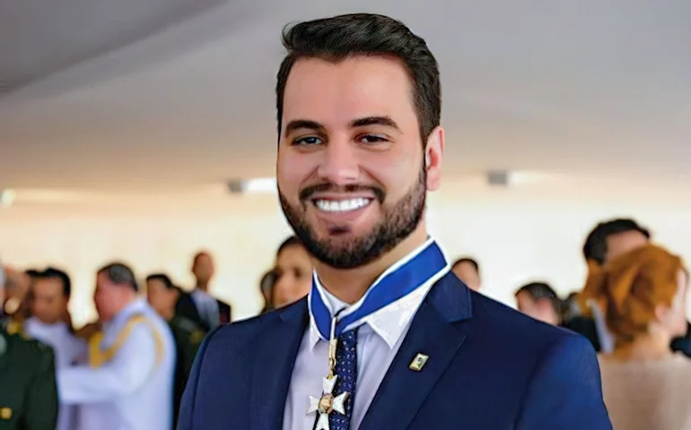PF pede ao STF investigação sobre registro de Filipe Martins nos EUA após órgão americano negar que ele entrou no país