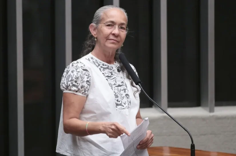 Deputada Heloísa Helena pede abertura de CPI para investigar irregularidades no Banco Master