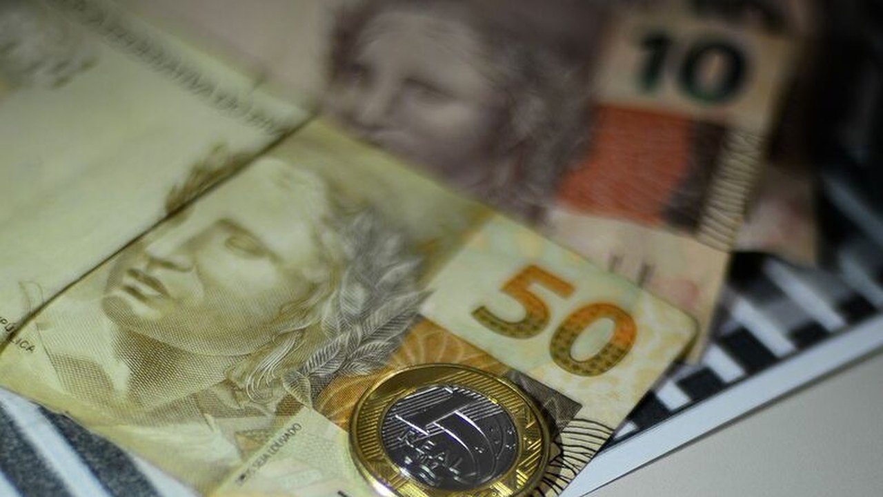 Caixa paga hoje Auxílio Brasil a cadastrados de NIS final 4