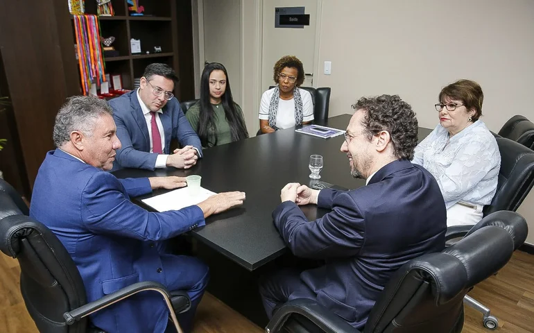 Grupo que monitora presídios ganha apoio da Justiça do Trabalho para garantir direitos e capacitação