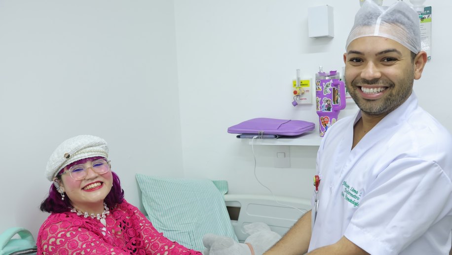 Alagoana enfrenta doença rara e encontra apoio em Centro de Terapia Assistida