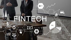 fintech-investment-financial-internet-technology-concept / Foto: Freepik