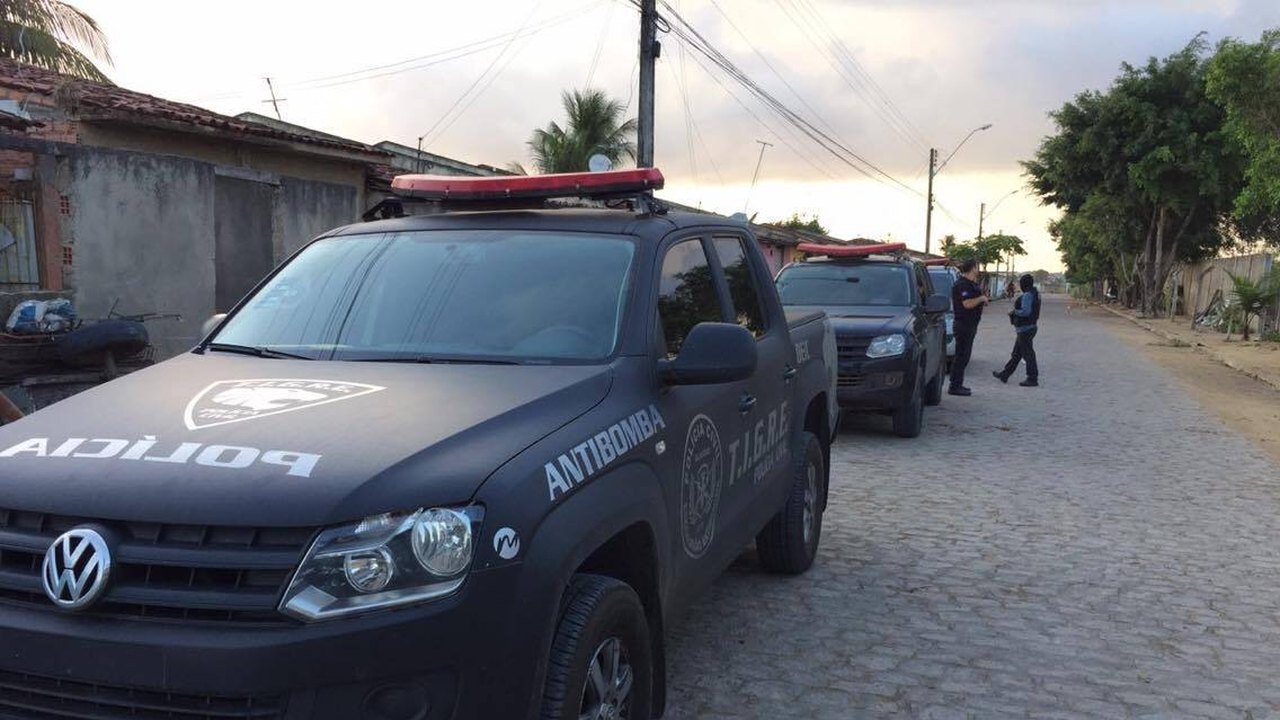 Forças policiais ocupam Complexo Habitacional Gama Lins
