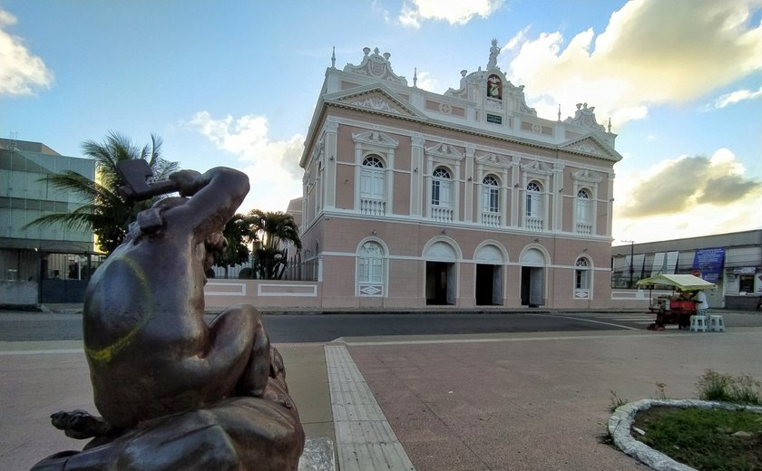 Fase Amarela em Alagoas: Teatros Deodoro, de Arena Sérgio Cardoso e Complexo Cultural Teatro Deodoro passam a funcionar com 50% da capacidade