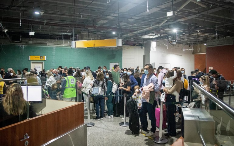 Alagoas recebe primeiro voo fretado da Europa para a alta temporada