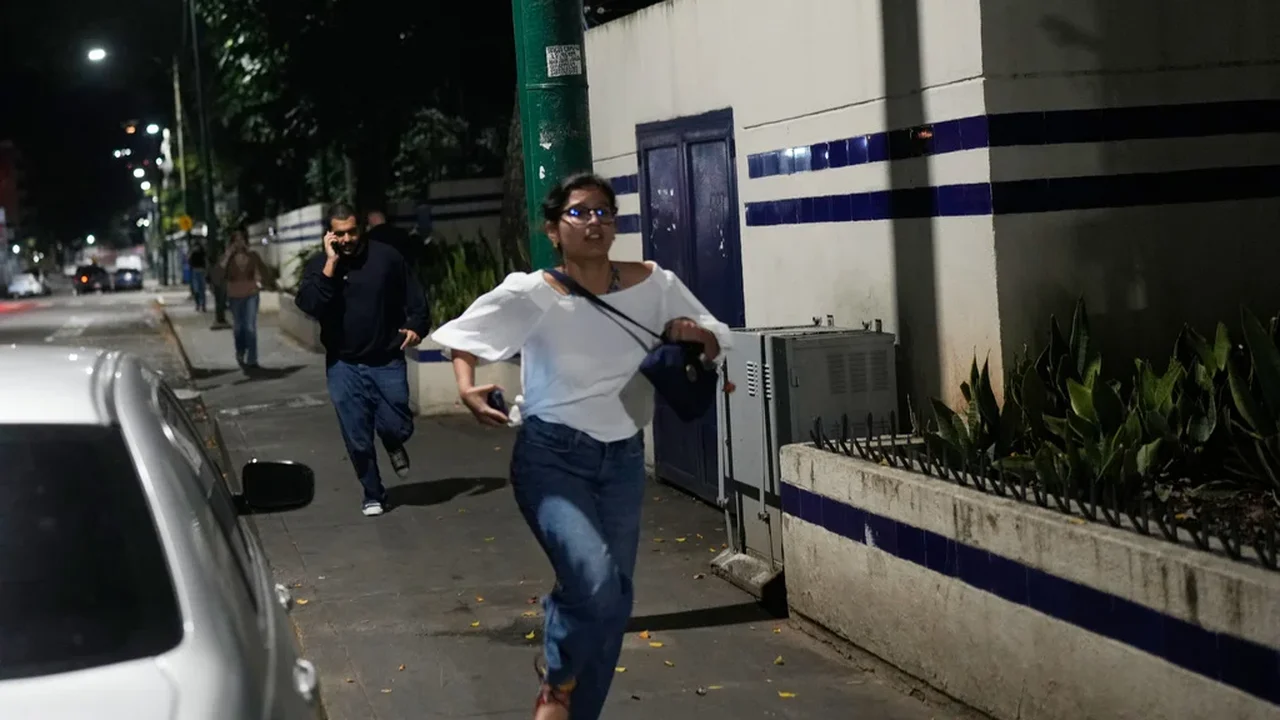 Trump afirma que Maduro, da Venezuela, foi capturado após os EUA realizarem um 'ataque em larga escala' no país