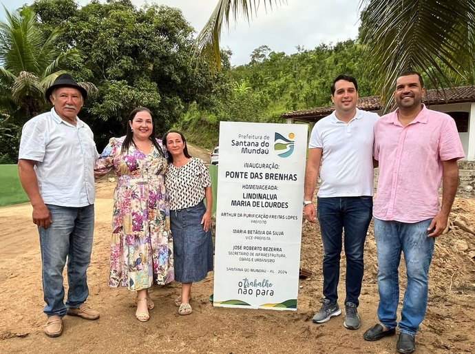 Vereador por Santana do Mundaú, Nego das Brenhas, participa de entrega de ponte na zona rural