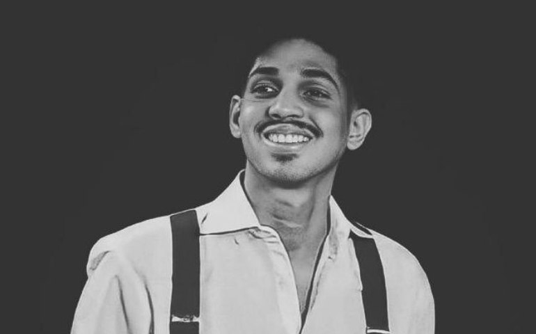 Luciano Felizardo lança 1º livro de contos no Sesc Arapiraca em bate-papo