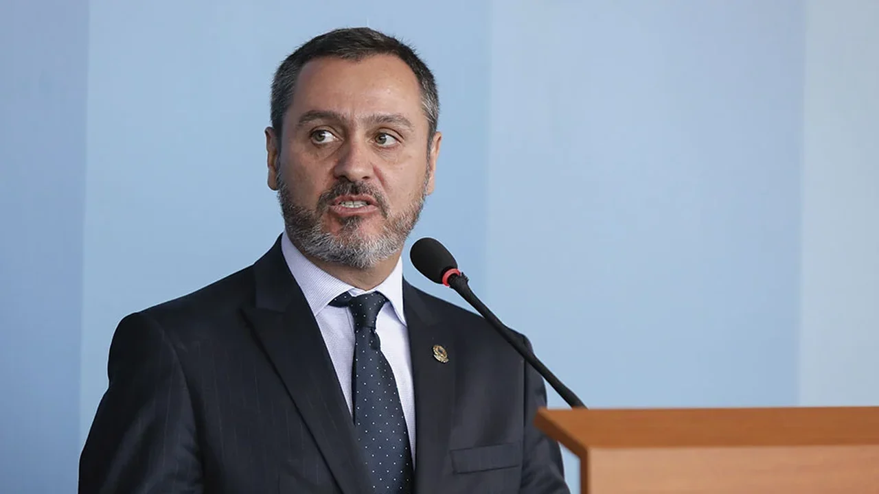 Diretor-geral da PF afirma que sanções dos EUA geraram prejuízos à investigação envolvendo o PCC