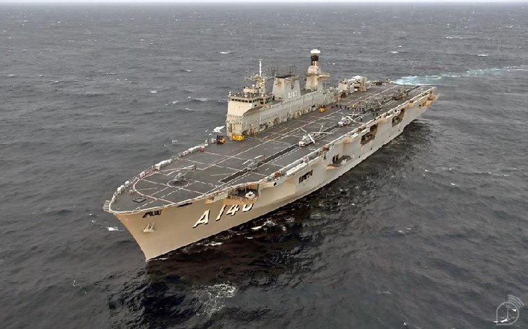 Navio Atlântico chega a São Sebastião para atendimento médico