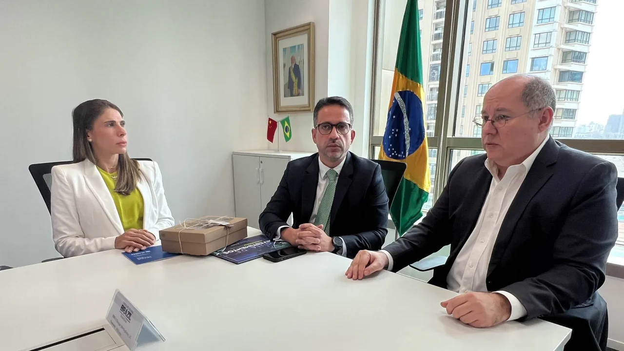 O que Paulo Dantas vai trazer da China para não repetir Renan Filho em 2019?