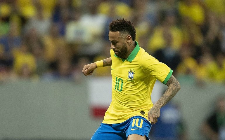 Tite aprova exibição e Neymar diz: ‘Quando estou inteiro fica difícil aos rivais’