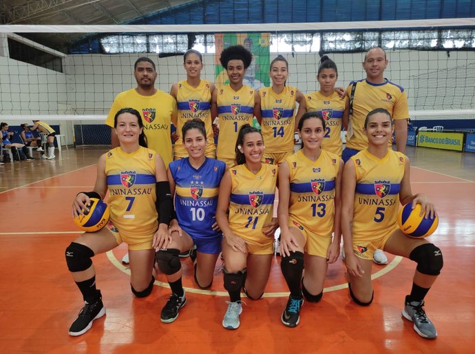Voleibol feminino da UNINASSAU Maceió vence os dois primeiros jogos no JUBs
