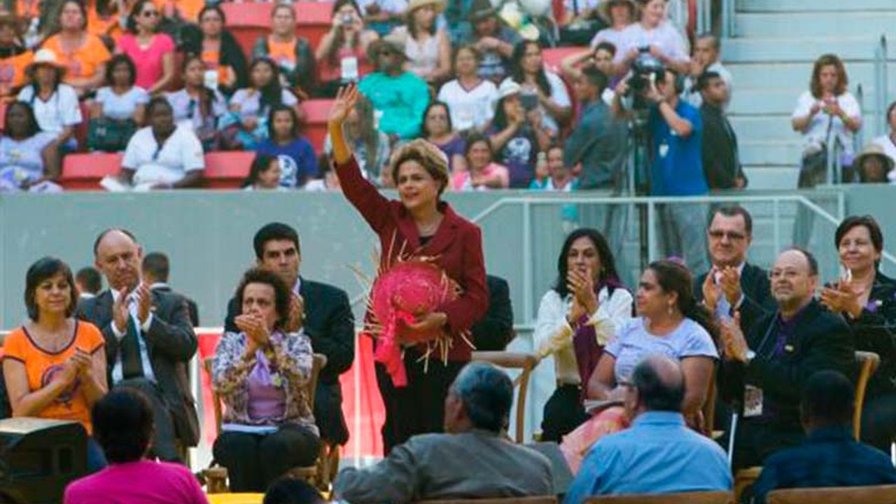 Marcha das Margaridas: Dilma promete combater violência contra a mulher no campo