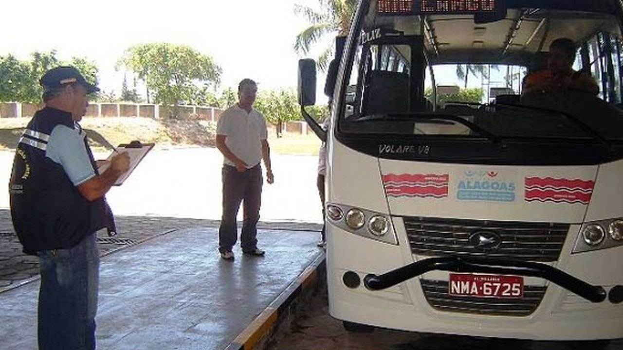 Estado amplia frota de veículos do transporte complementar