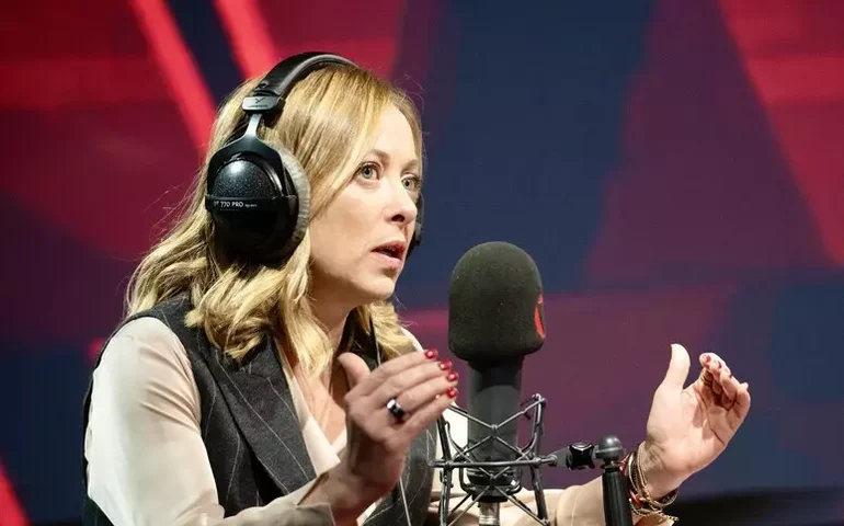 Meloni expressa preocupação com tensão no Irã e possíveis impactos na Itália