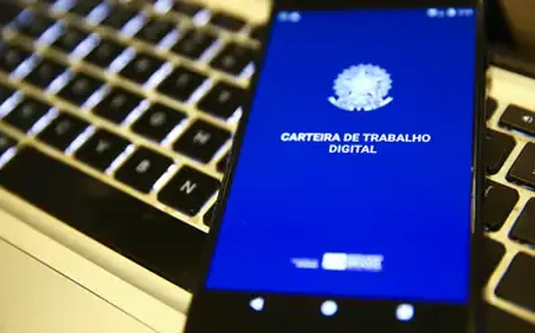 Taxa de desemprego já está abaixo de 5% em sete estados do país