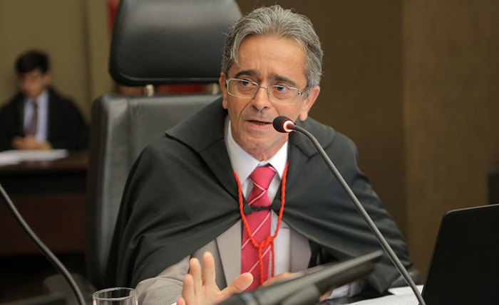 Fábio José Bittencourt e Bruno Araújo Massoud são acusados de troca de favores em sentença Fábio José Bittencourt e Bruno Araújo Massoud são acusados de troca de favores em sentença