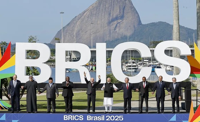 O bloco formado por Brasil, Rússia, Índia, China e África do Sul acelera a criação de uma plataforma própria de liquidação financeira