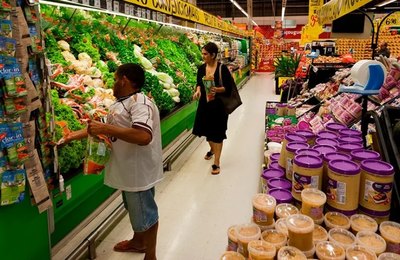 Pressionada por conta de luz, prévia da inflação de julho é de 0,36%