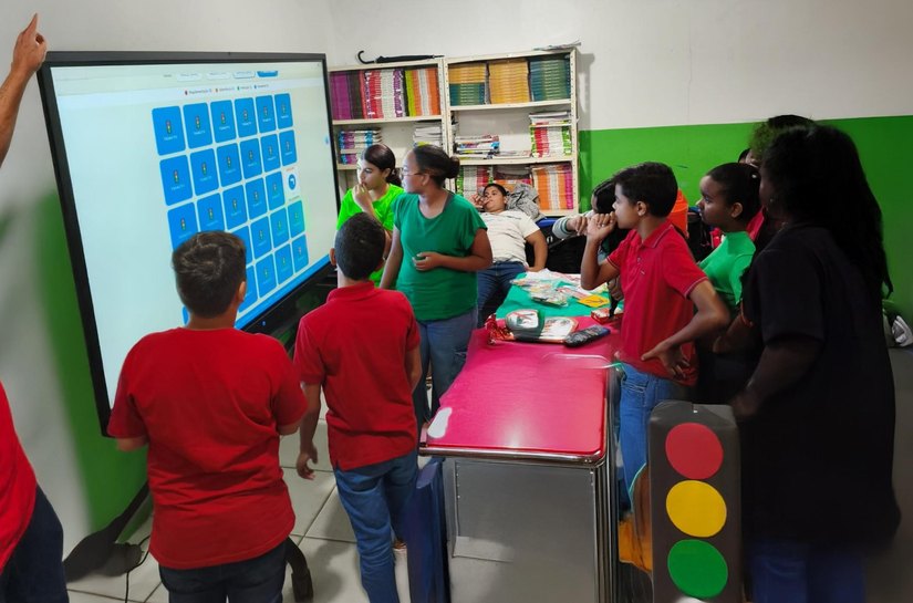 Professores transformam jogo da memória do Detran na Escola em versão digital inclusiva, em Feliz Deserto