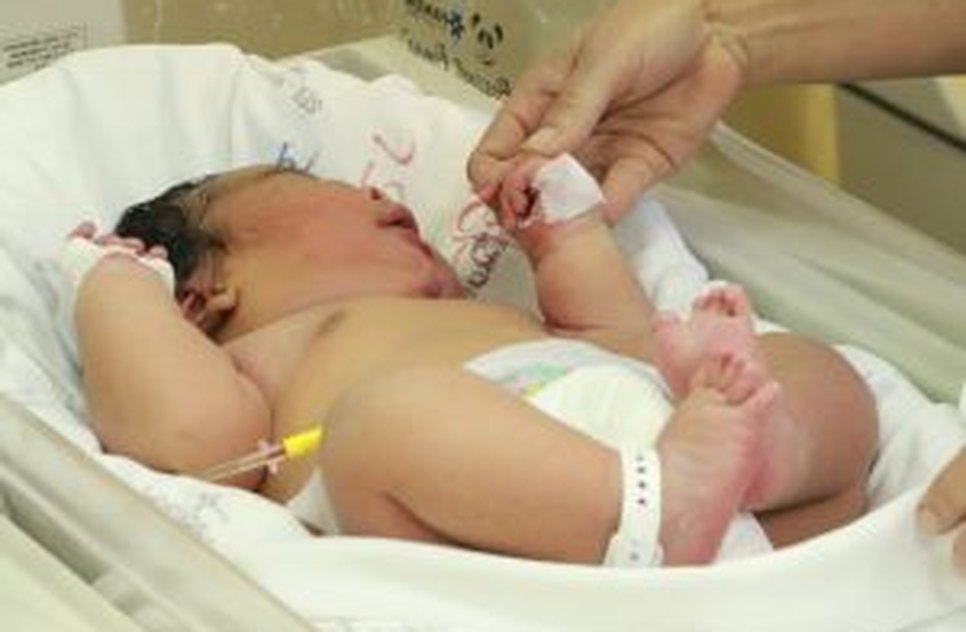 bebe gigante