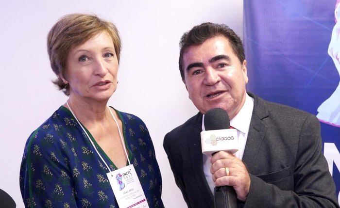 Jornalista da Globo, Sônia Bridi, durante entrevista à TV Cidadã