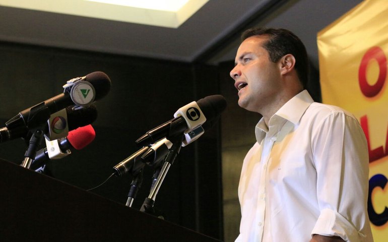Renan Filho reafirma compromissos e participa de reunião com Dilma