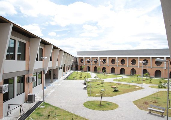 Consultoria do Sebrae ajuda UFAL a se adequar à lei que prioriza empreendedores locais