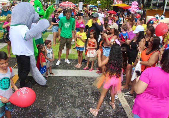 IMA desenvolve ações educativas durante as prévias carnavalescas de Maceió