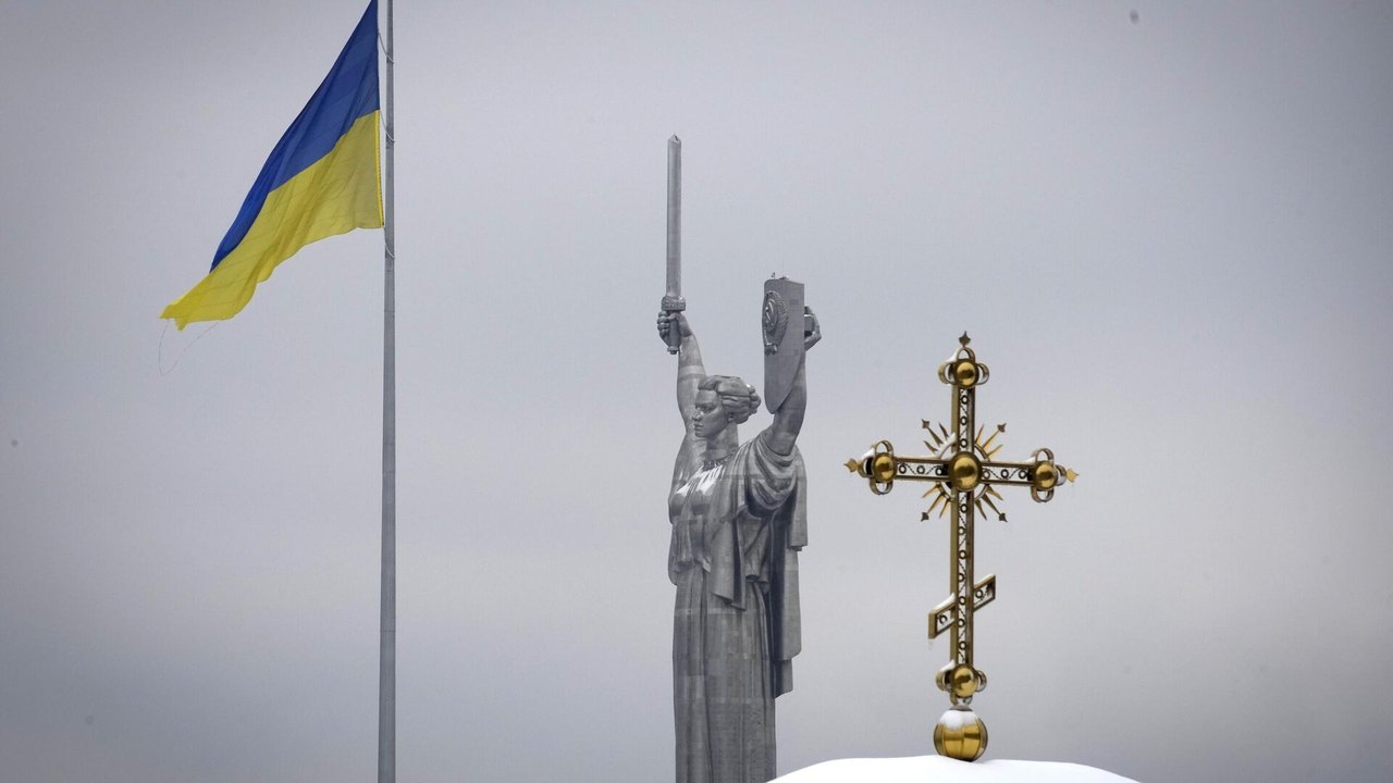 Assessor de Zelensky não viu, mas critica plano dos EUA para Ucrânia, chamando-o de 'fracassado'