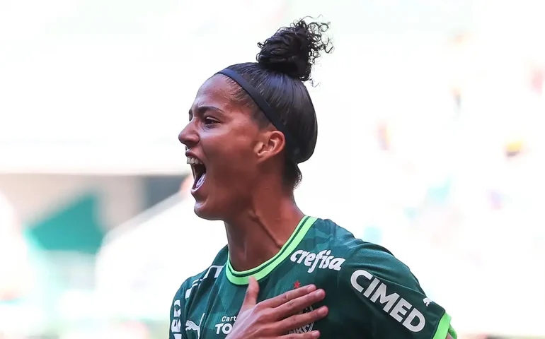 Amanda Gutierres comanda vitória do Palmeiras sobre o Real Brasília