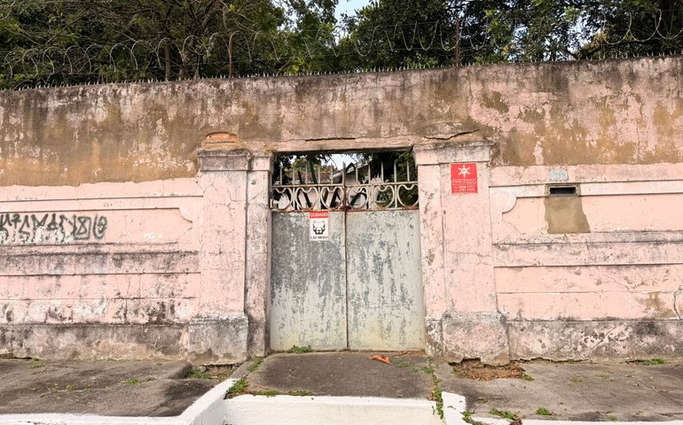 Moradores celebram a retomada do Mirante Ambrósio Lira como espaço de arte e convivência
