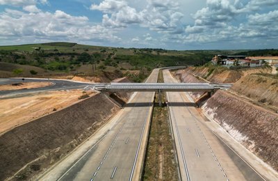 Alagoas ganha novo trecho duplicado da BR-101 em Junqueiro