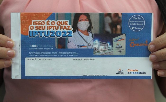 Segunda parcela do IPTU também vence no dia 29; os pagamentos podem ser feitos com as guias emitidas pela internet ou com carnês