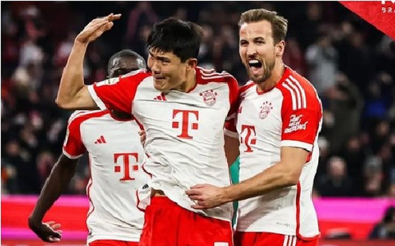 Bayern de Munique bate Stuttgart com 2 de Kane e segue na perseguição ao Bayer Leverkusen