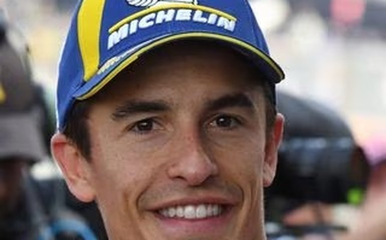 De volta às pistas, Márquez comemora 2º lugar e parabeniza Bagnaia pela pole